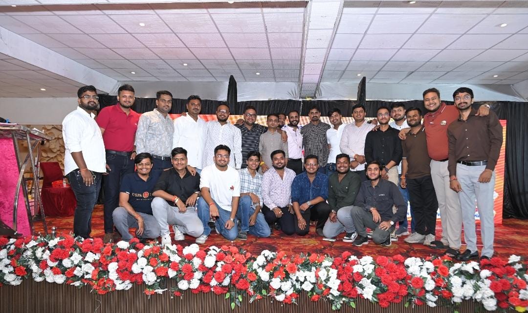 Members of Agrawal Yuva Mandal Raipur at Agrasen Carnival 5.0